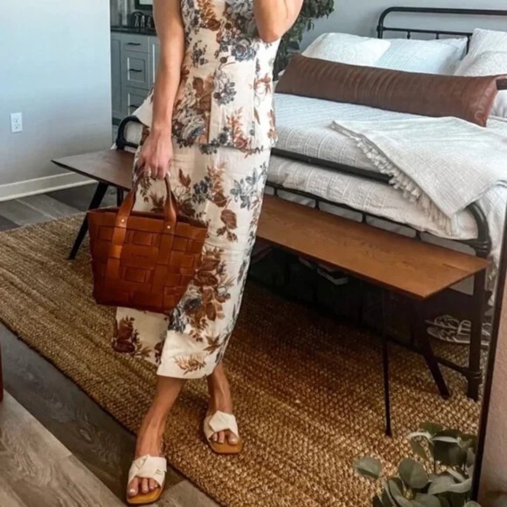 Abercrombie & Fitch Floral Printed Linen Blend Midi Skirt (Read Description)